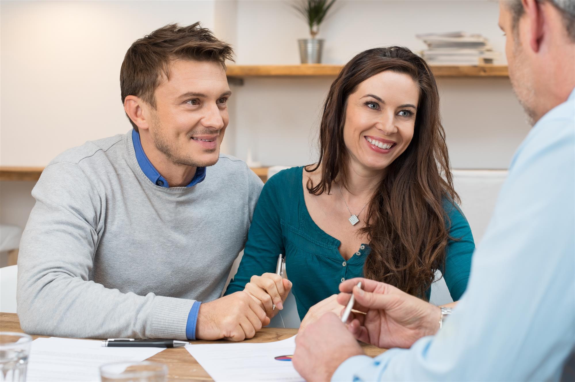 Happy Couple Outsourcing their Call Center