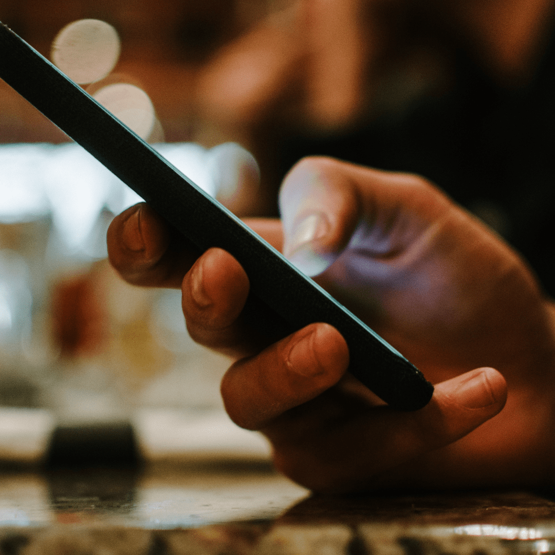 Virtual Receptionists on the phone for customer loyalty