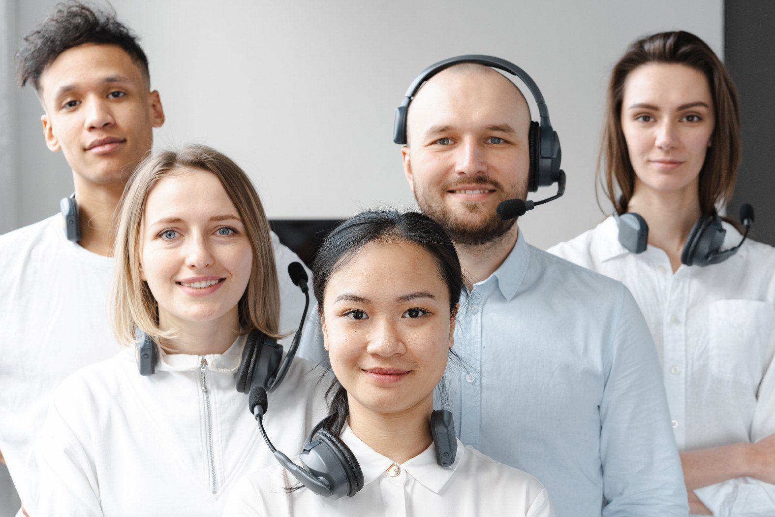 image of call center agents from always answer for your Fundraising center