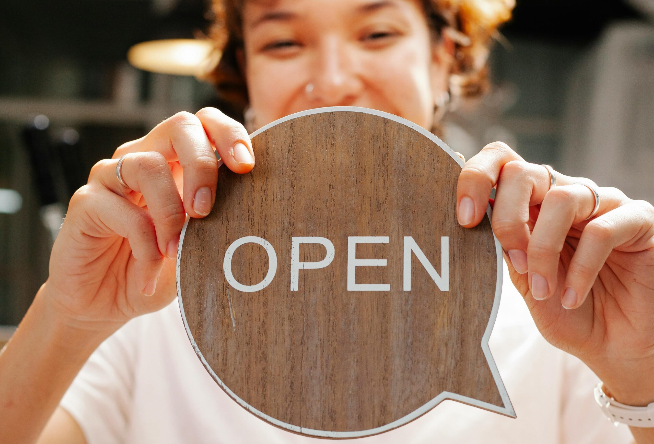 24 hour customer service boosts customer satisfaction
